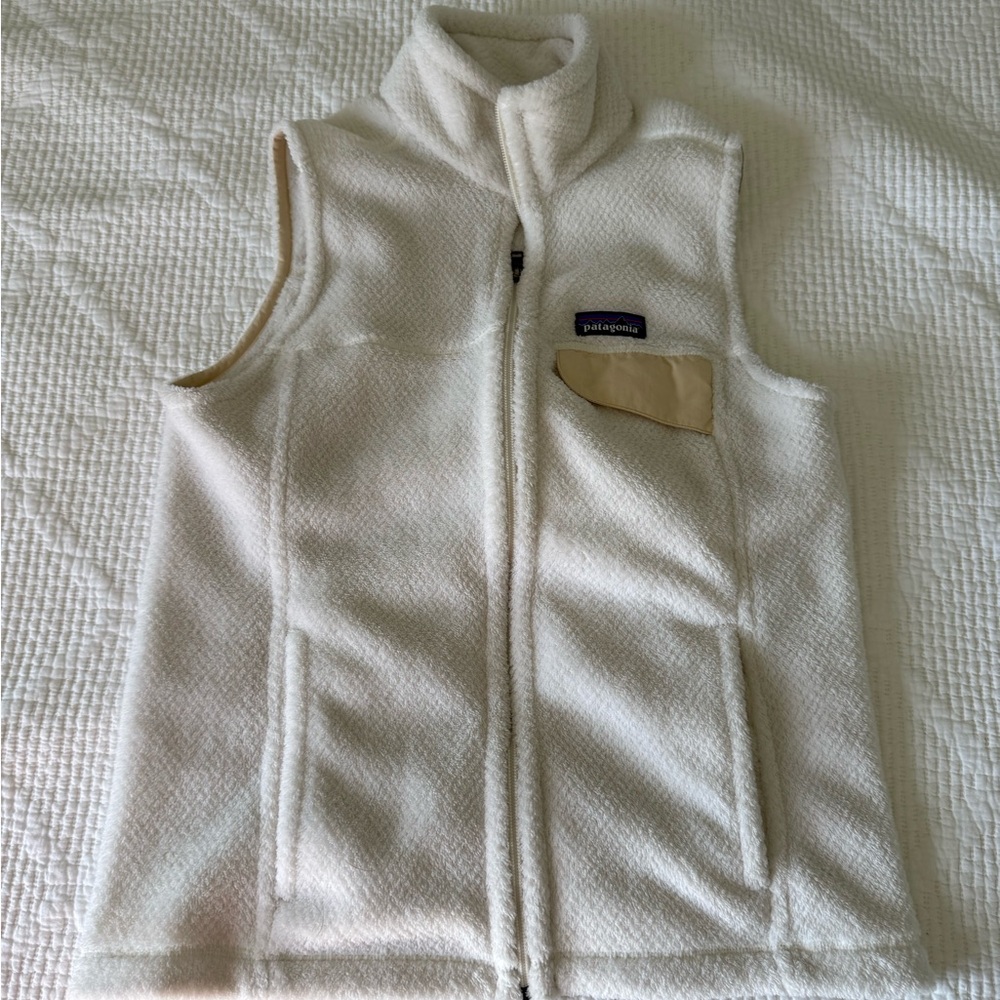 Patagonia White Fleece Vest